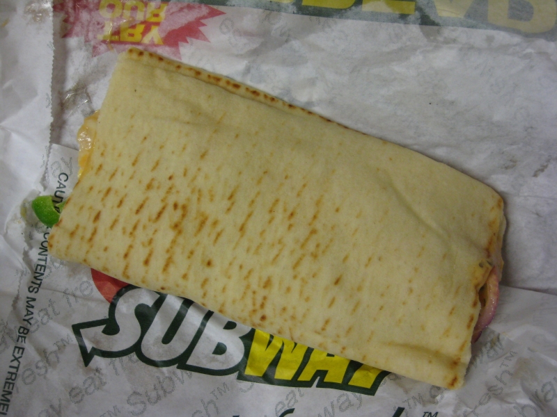 Subway 6 Inch - Roasted Chicken on White, With American Cheese, Veggie