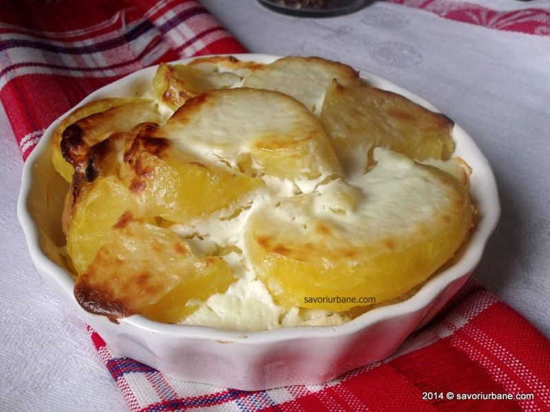 Cartofi, gratinati, facuta in casa, dupa reteta, folosind margarina